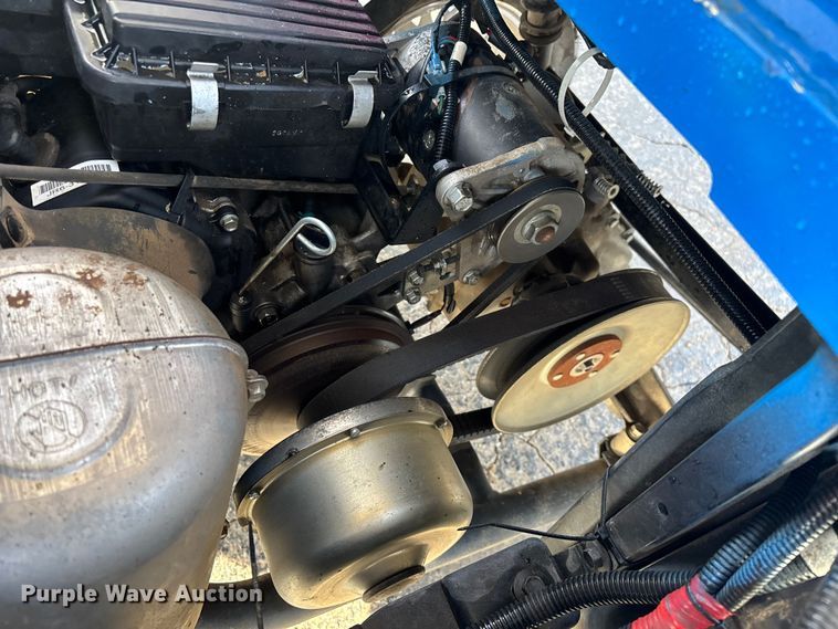 image for item EN5948 Yamaha golf cart