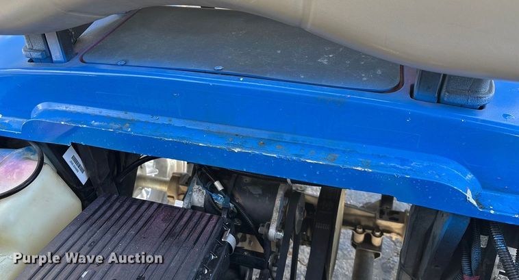 image for item EN5948 Yamaha golf cart