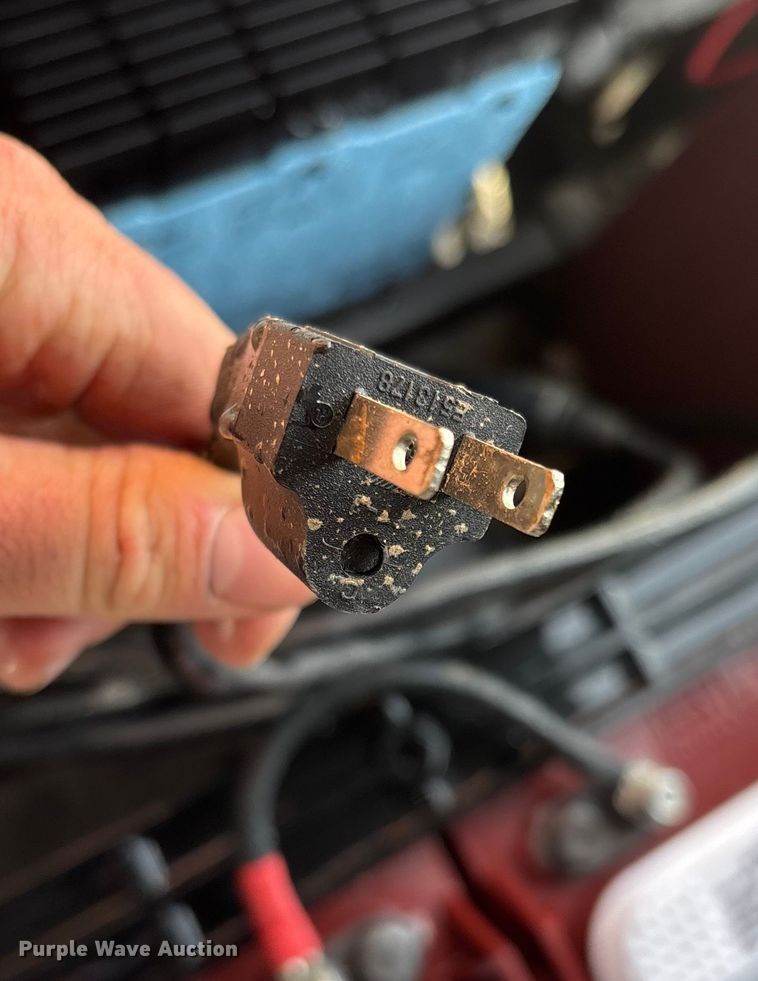 image for item EN5949 Icon LT-A617.2 golf cart