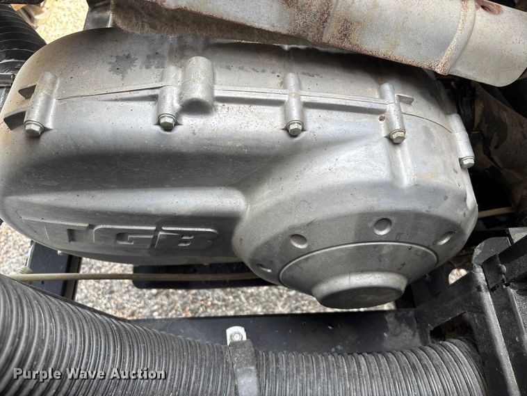 image for item EN5950 2011 Bad Boy MTV 4x4 utility vehicle