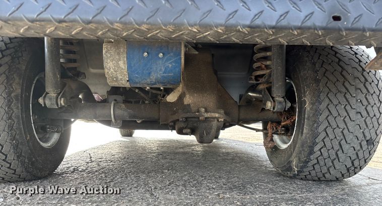 image for item EN5951 Columbia golf cart