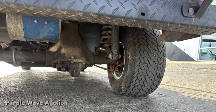 image for item EN5951 Columbia golf cart