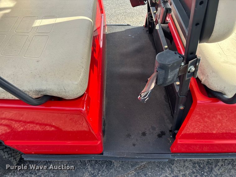 image for item EN5951 Columbia golf cart