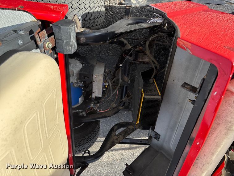 image for item EN5951 Columbia golf cart