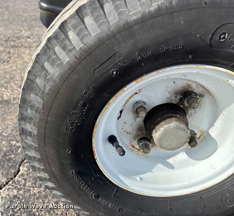 image for item EN5951 Columbia golf cart