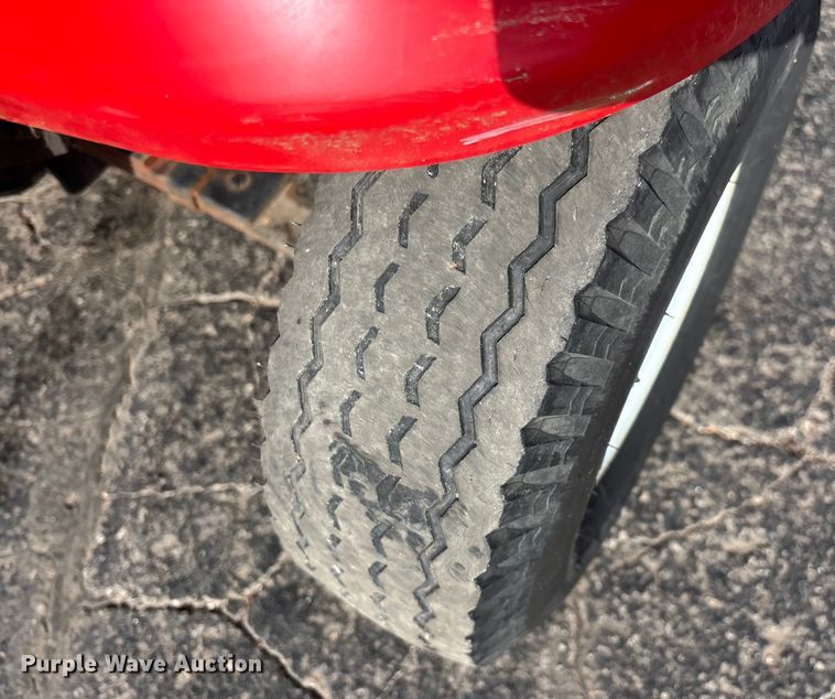 image for item EN5951 Columbia golf cart