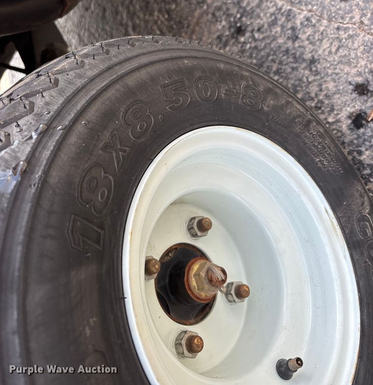 image for item EN5951 Columbia golf cart