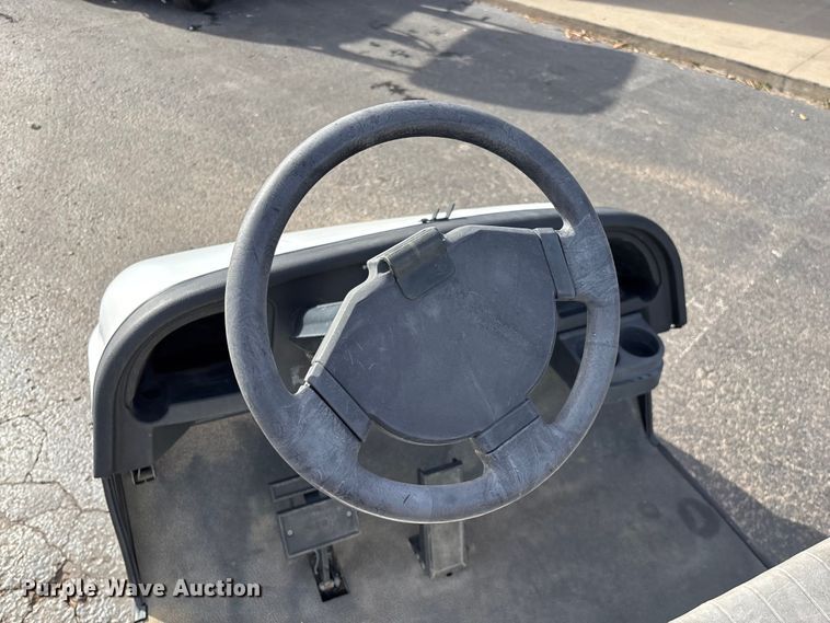 image for item EN5952 Columbia golf cart