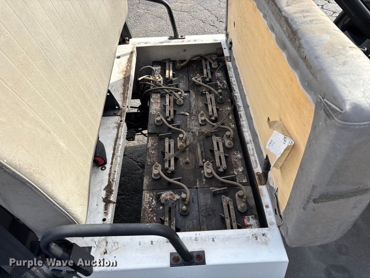 image for item EN5952 Columbia golf cart