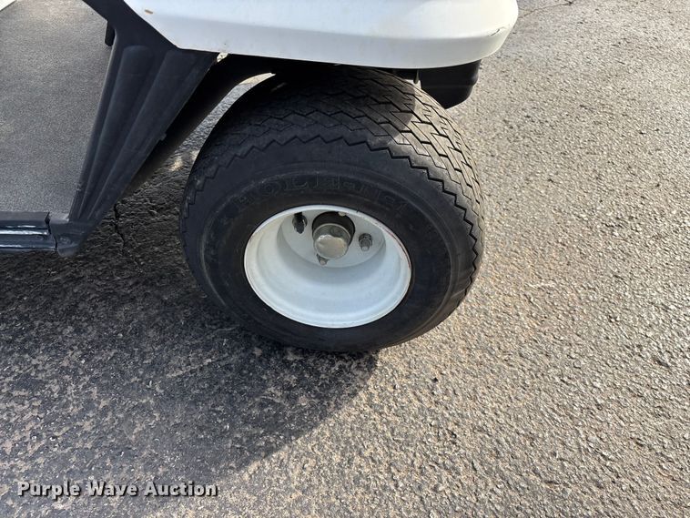 image for item EN5952 Columbia golf cart