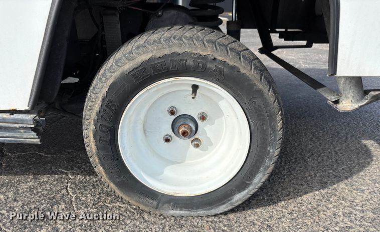 image for item EN5952 Columbia golf cart