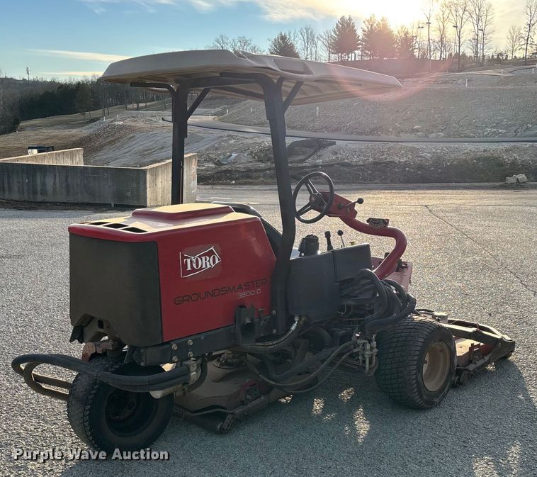 image for item EN5957 Toro Groundsmaster 3500 D Sidewinder greens mower