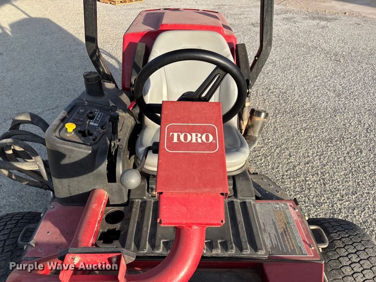 image for item EN5957 Toro Groundsmaster 3500 D Sidewinder greens mower