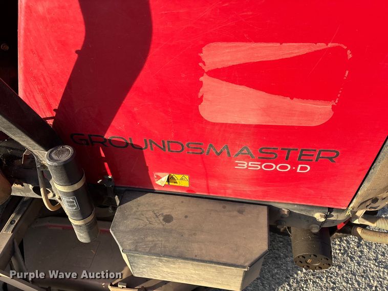 image for item EN5957 Toro Groundsmaster 3500 D Sidewinder greens mower