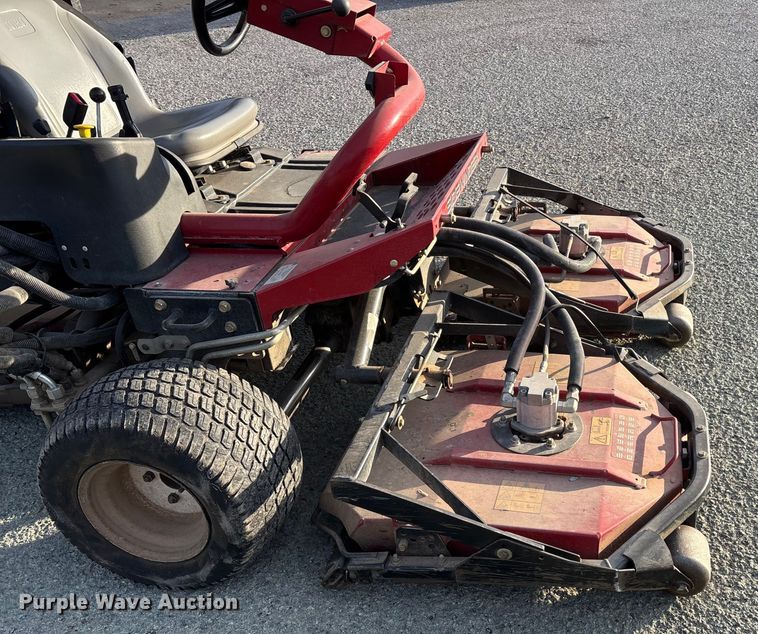 image for item EN5957 Toro Groundsmaster 3500 D Sidewinder greens mower