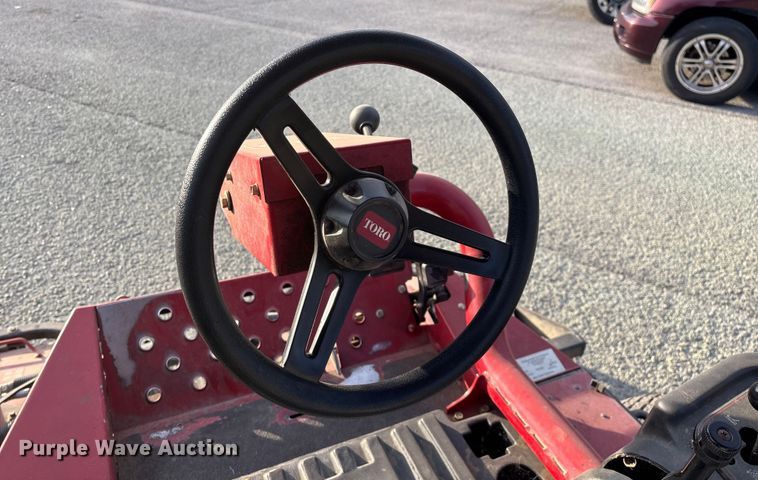 image for item EN5957 Toro Groundsmaster 3500 D Sidewinder greens mower