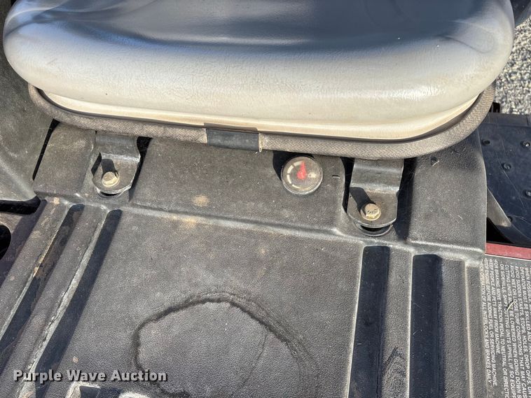 image for item EN5957 Toro Groundsmaster 3500 D Sidewinder greens mower