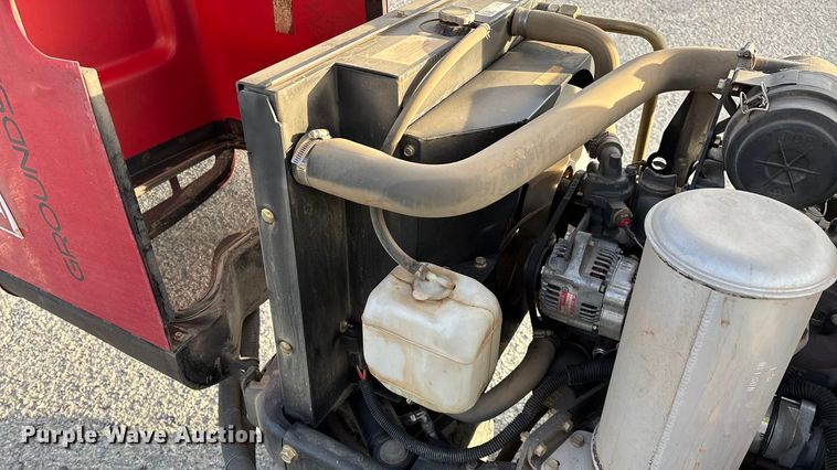 image for item EN5957 Toro Groundsmaster 3500 D Sidewinder greens mower