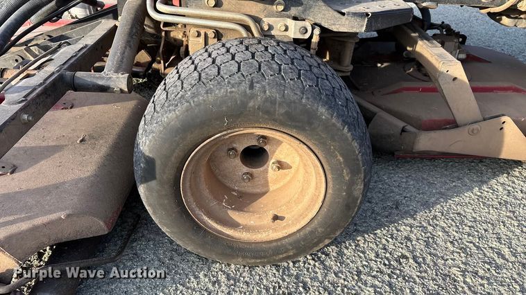 image for item EN5957 Toro Groundsmaster 3500 D Sidewinder greens mower