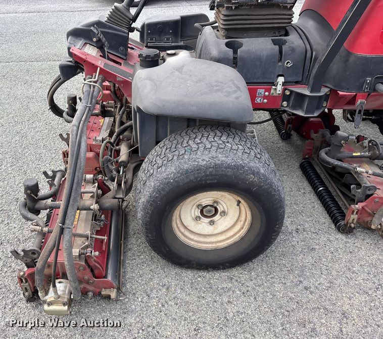 image for item EN5958 Toro Reelmaster 5610 CrossTrax AWD greens mower