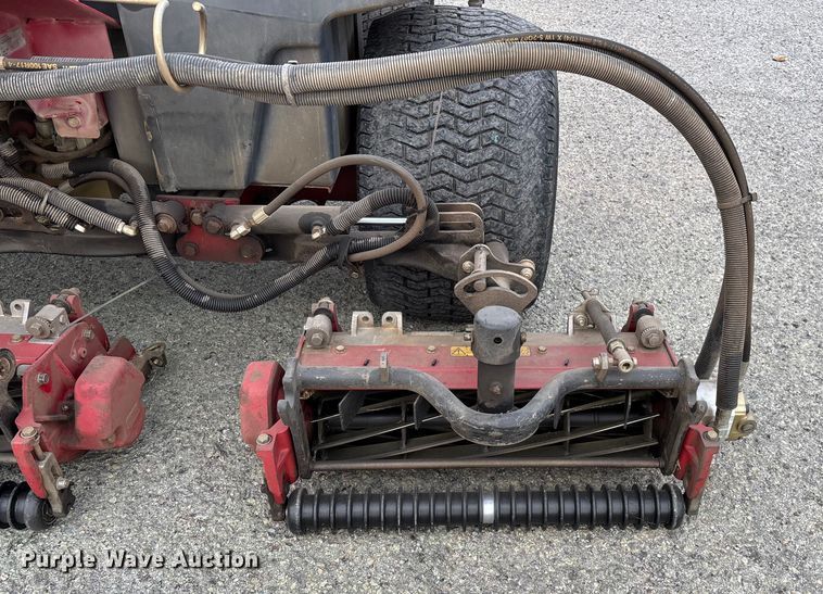 image for item EN5958 Toro Reelmaster 5610 CrossTrax AWD greens mower