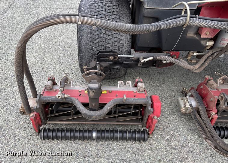 image for item EN5958 Toro Reelmaster 5610 CrossTrax AWD greens mower