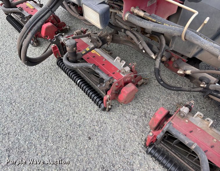 image for item EN5958 Toro Reelmaster 5610 CrossTrax AWD greens mower