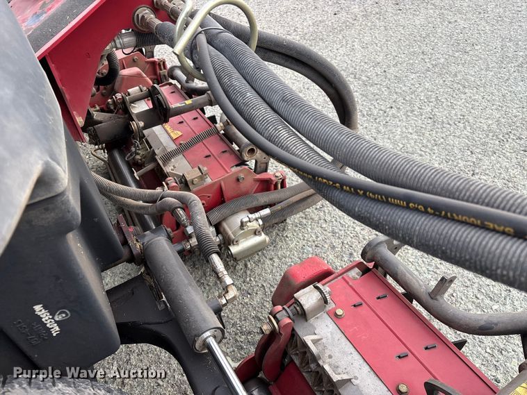 image for item EN5958 Toro Reelmaster 5610 CrossTrax AWD greens mower