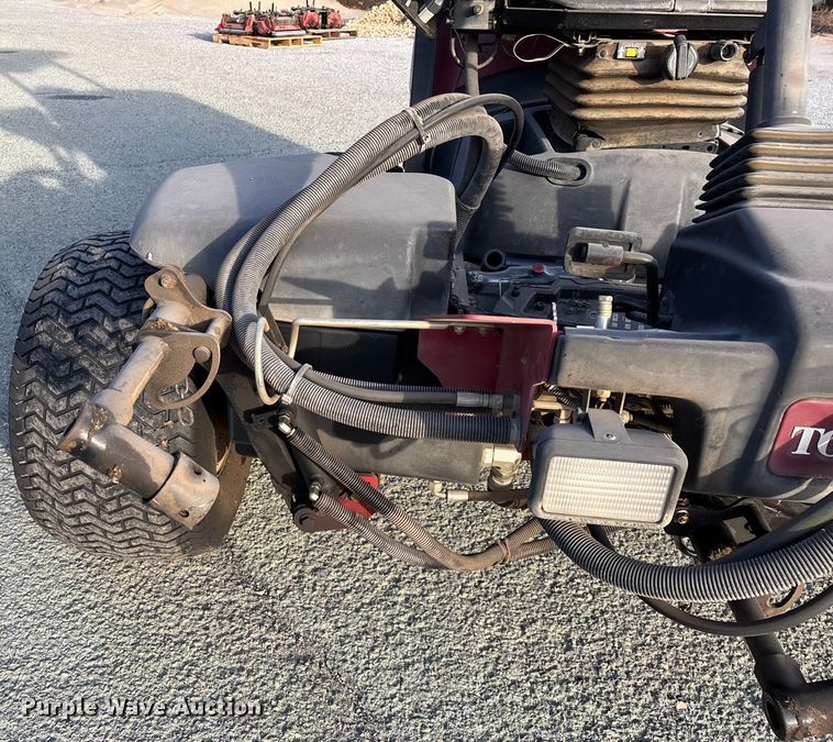 image for item EN5959 Toro Reelmaster CrossTrax 5610 reel mower