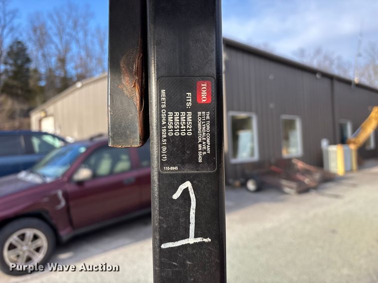 image for item EN5959 Toro Reelmaster CrossTrax 5610 reel mower