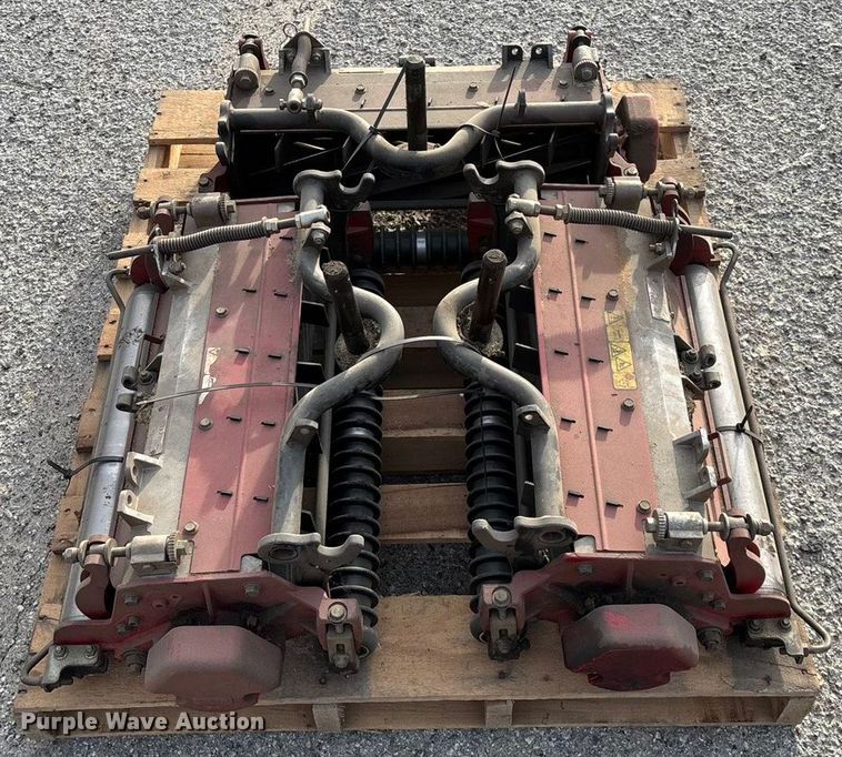 image for item EN5959 Toro Reelmaster CrossTrax 5610 reel mower