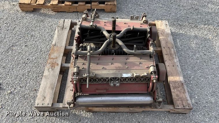 image for item EN5959 Toro Reelmaster CrossTrax 5610 reel mower