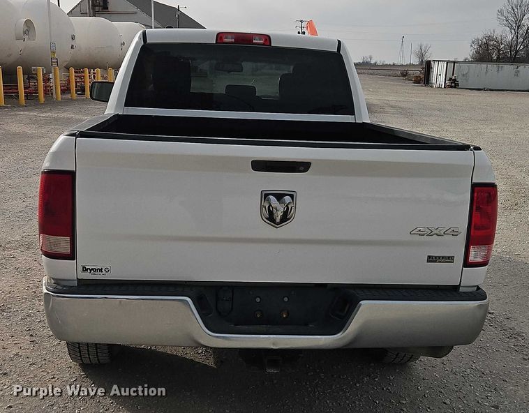 image for item EO4918 2015 RAM 1500 Ext. Cab pickup truck