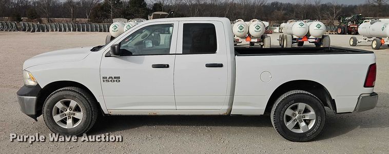 image for item EO4918 2015 RAM 1500 Ext. Cab pickup truck