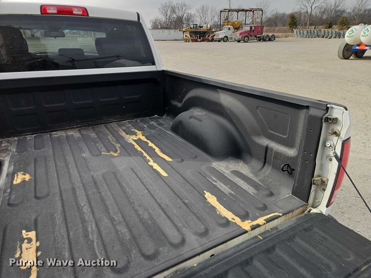 image for item EO4918 2015 RAM 1500 Ext. Cab pickup truck