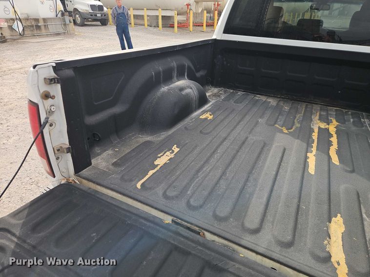 image for item EO4918 2015 RAM 1500 Ext. Cab pickup truck