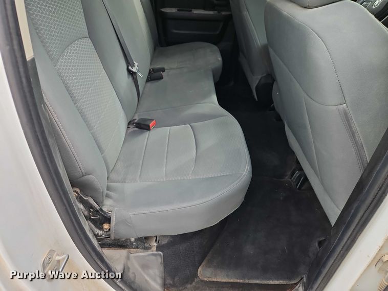 image for item EO4918 2015 RAM 1500 Ext. Cab pickup truck