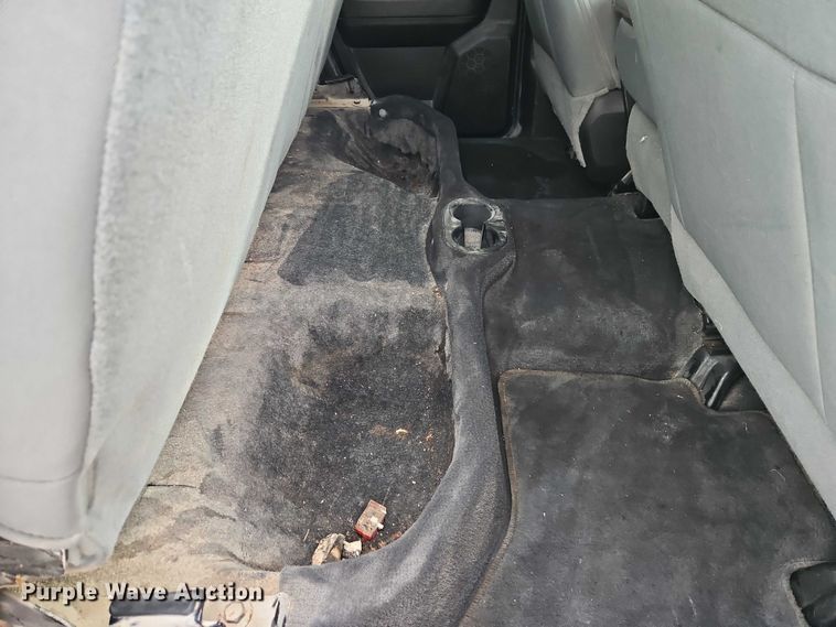 image for item EO4918 2015 RAM 1500 Ext. Cab pickup truck