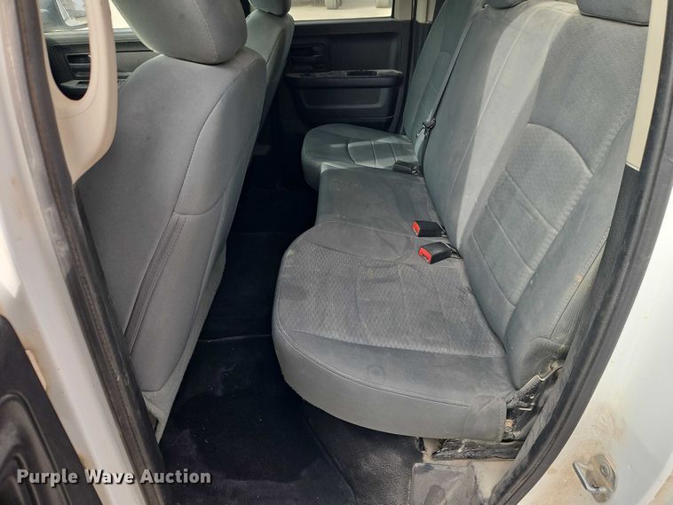 image for item EO4918 2015 RAM 1500 Ext. Cab pickup truck