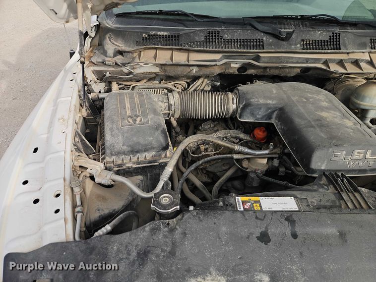 image for item EO4918 2015 RAM 1500 Ext. Cab pickup truck