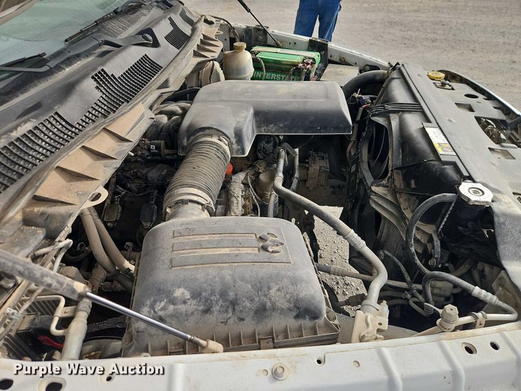 image for item EO4918 2015 RAM 1500 Ext. Cab pickup truck