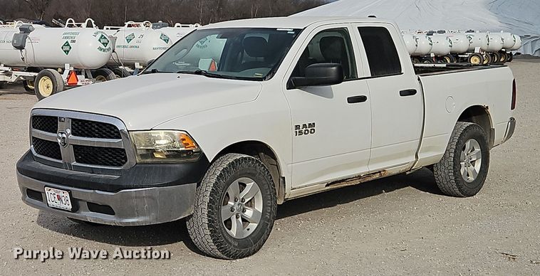 image for item EO4919 2013 RAM 1500 Ext. Cab pickup truck
