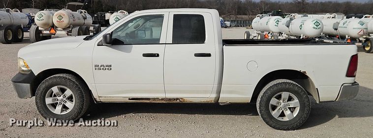 image for item EO4919 2013 RAM 1500 Ext. Cab pickup truck