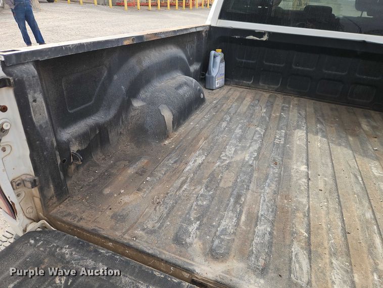 image for item EO4919 2013 RAM 1500 Ext. Cab pickup truck