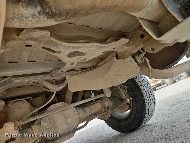 image for item EO4919 2013 RAM 1500 Ext. Cab pickup truck