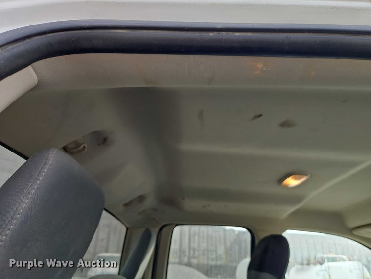 image for item EO4919 2013 RAM 1500 Ext. Cab pickup truck