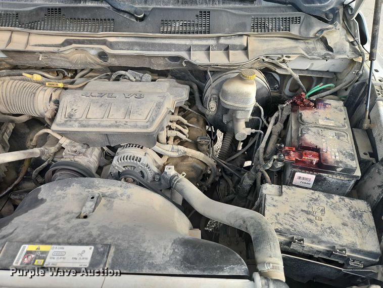 image for item EO4919 2013 RAM 1500 Ext. Cab pickup truck