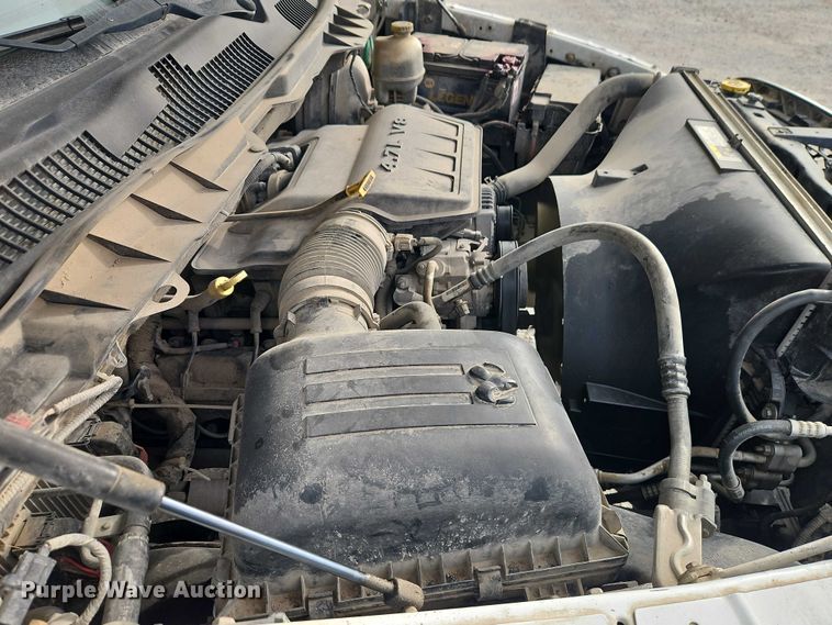 image for item EO4919 2013 RAM 1500 Ext. Cab pickup truck