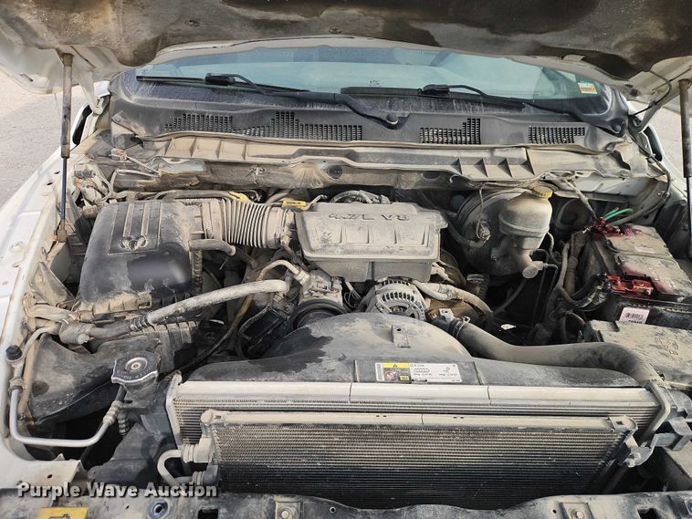 image for item EO4919 2013 RAM 1500 Ext. Cab pickup truck