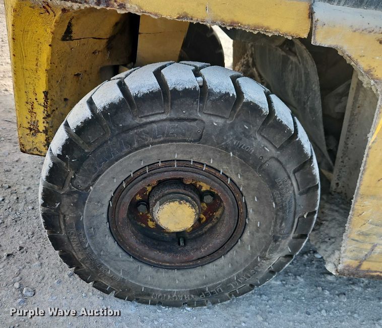 image for item EO4920 1989 Caterpillar V50D forklift